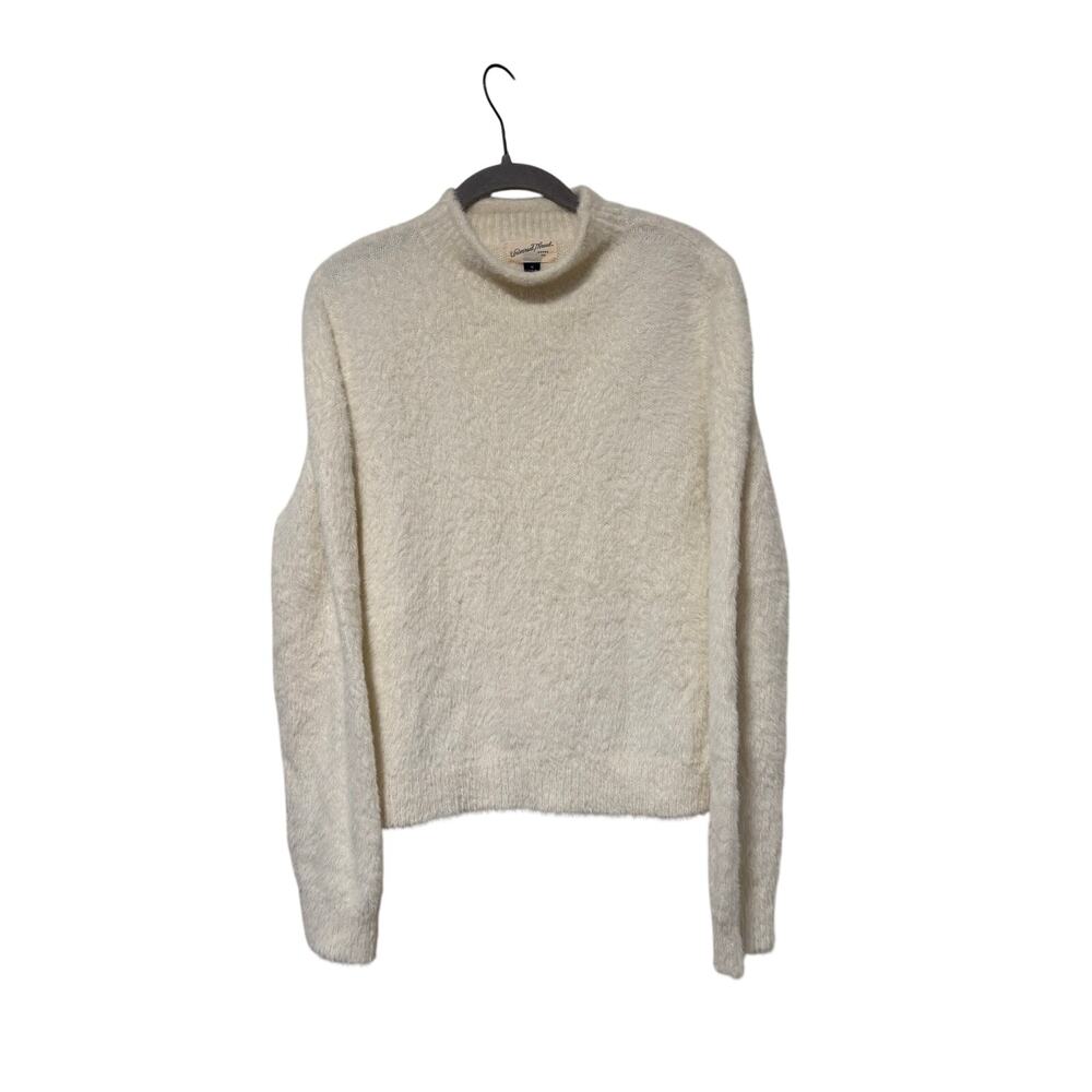 Universal Thread Women’s Ivory Eyelash Knit Mock Neck Sweater Size Medium Soft - Picture 2 of 8